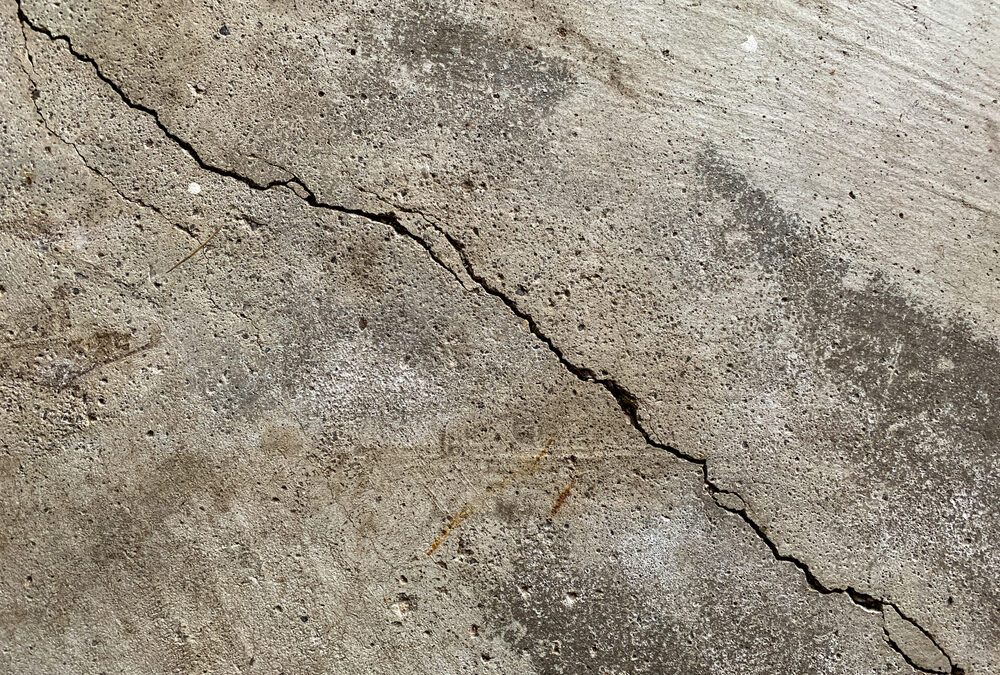 Watch Out For These 5 Major Indicators of Basement Damage